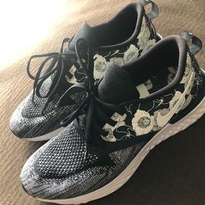 Nike Odyssey React 2 Flyknit